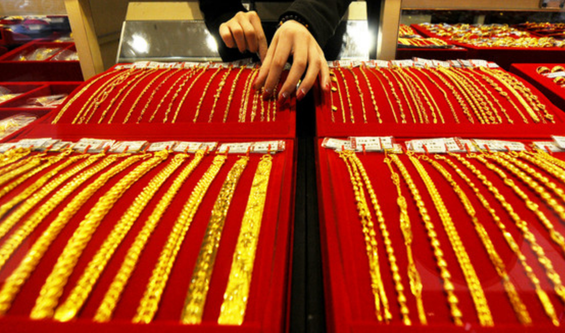 為什么金價下跌黃金銷售量卻不漲反降？其實受到了四大因素影響